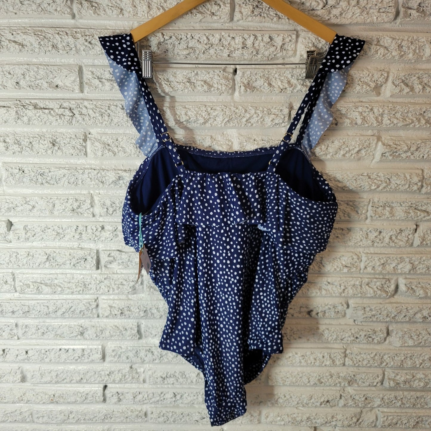 Kona Sol Womens Swimsuit 20 Plus Ruffle Strap Blue White Polka Dot Lined Bra