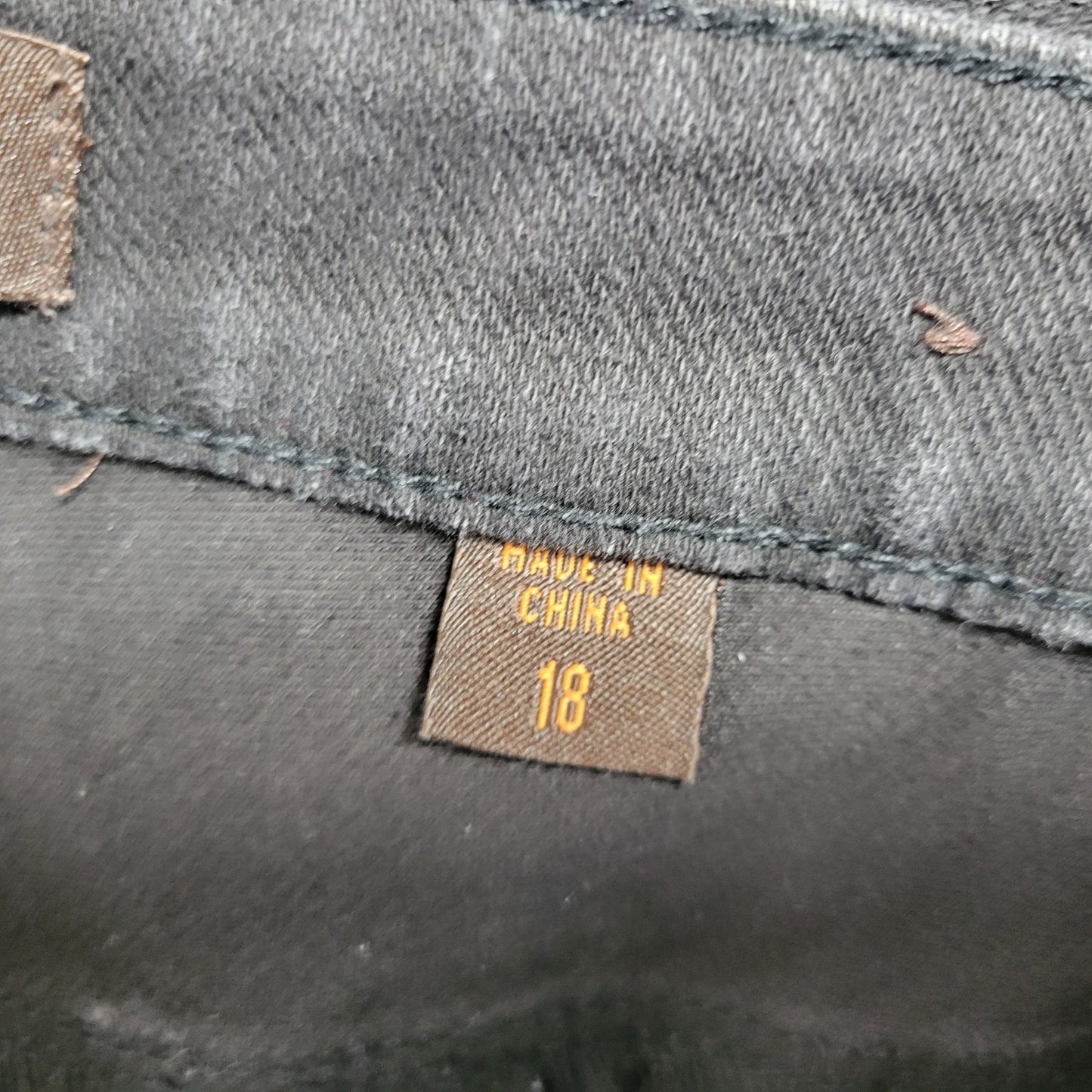 Coldwater Creek Womens Jeans 18 Plus Boot Cut Black Denim Zip Fly Comfy Stretchy