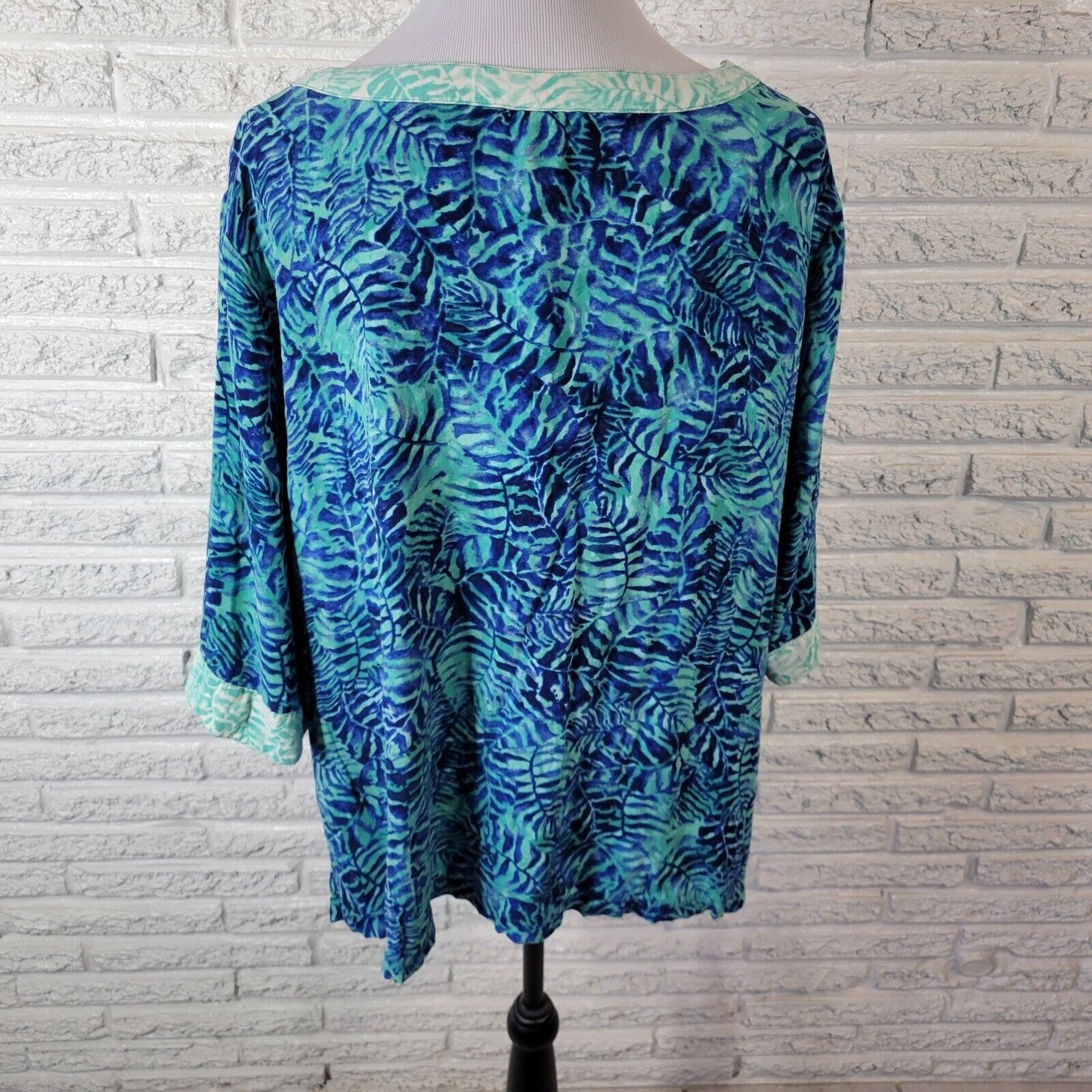 Catherines Womens Top 2XWP Plus Petite 3/4 Sleeve Blue Floral Lightweight Rayon