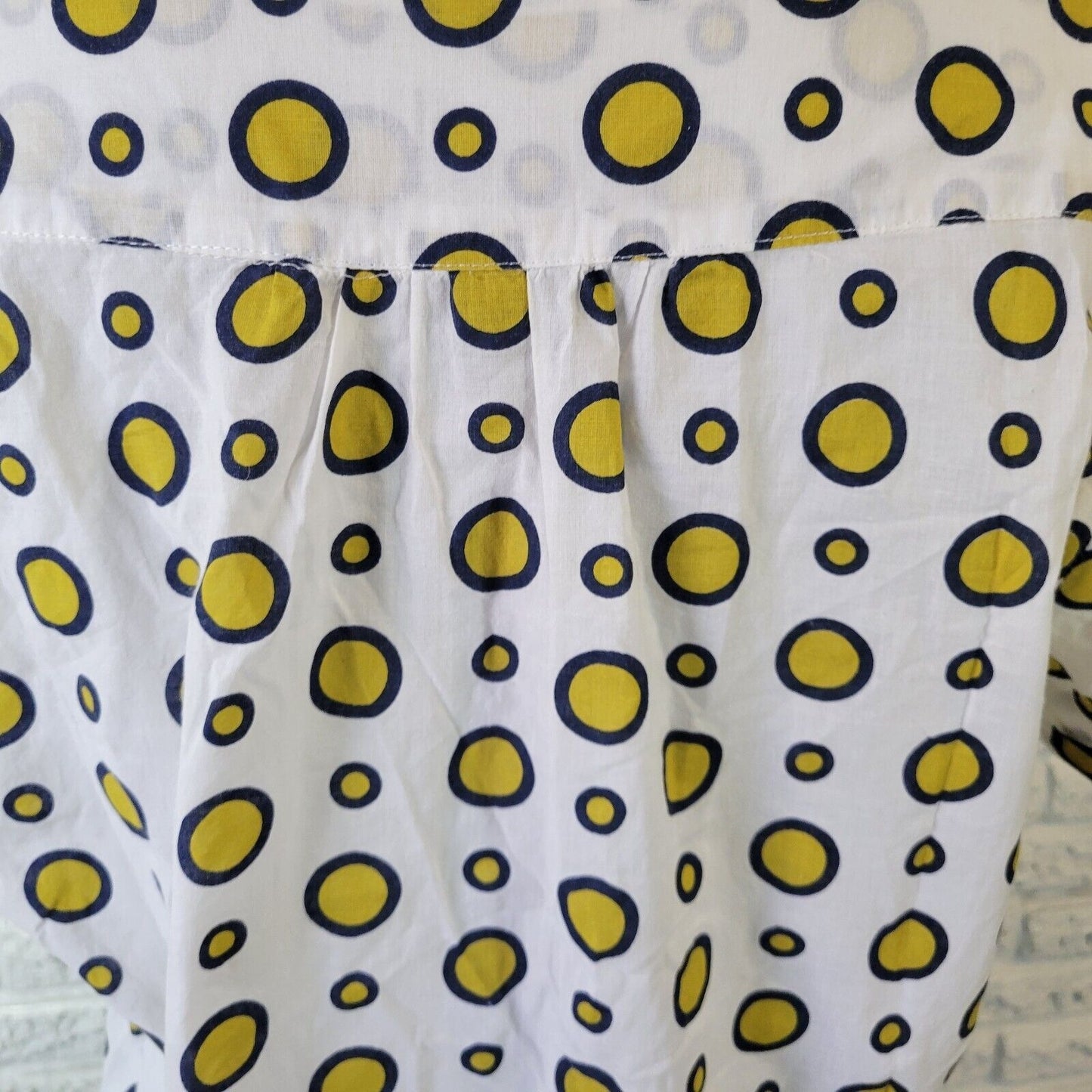 Contact Plus New York Womens Top 2X Two Button Yellow Circles Cotton Lightweight