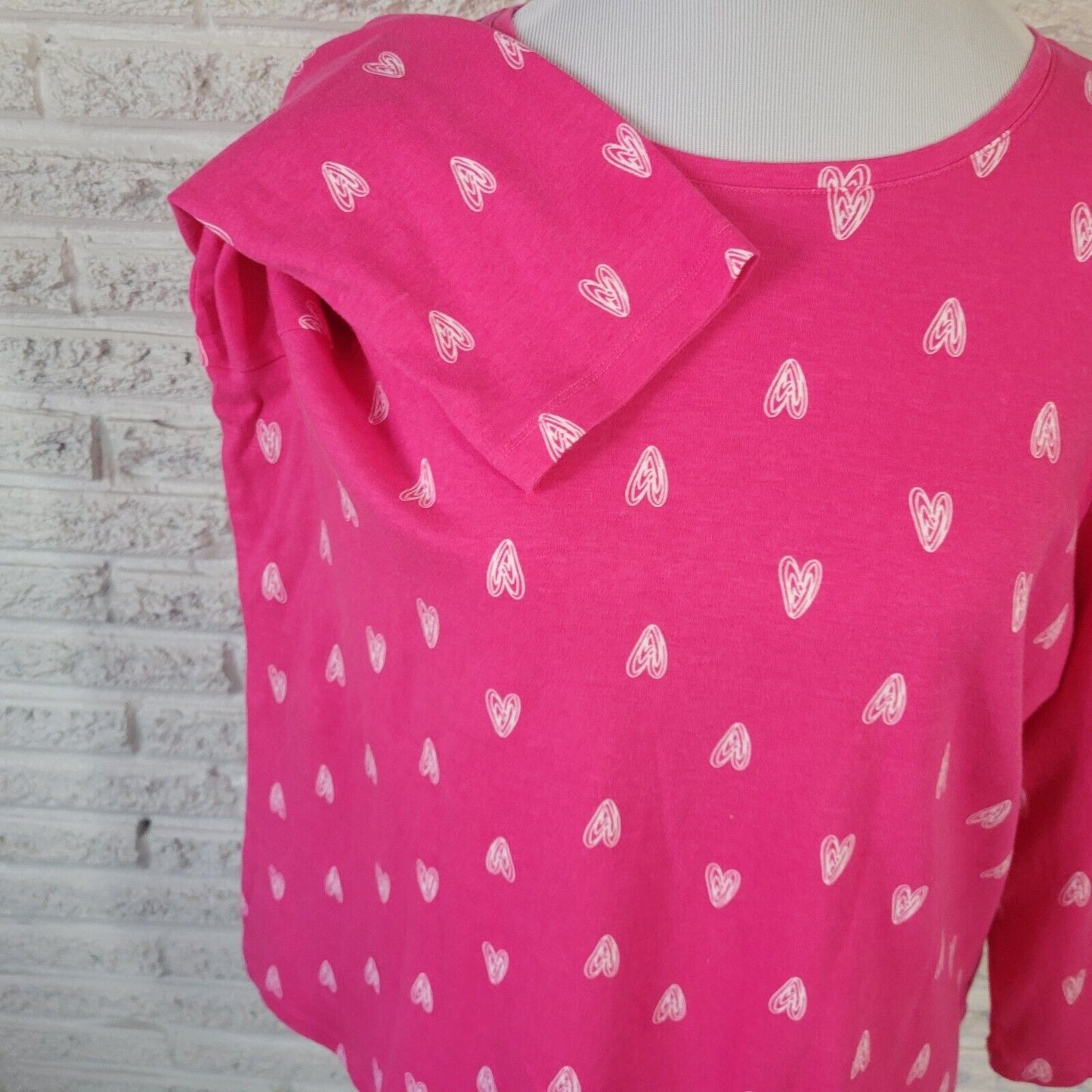 Valentines Day Kim Rogers Womens Top XL 3/4 Sleeve Pink Hearts All Over Cotton