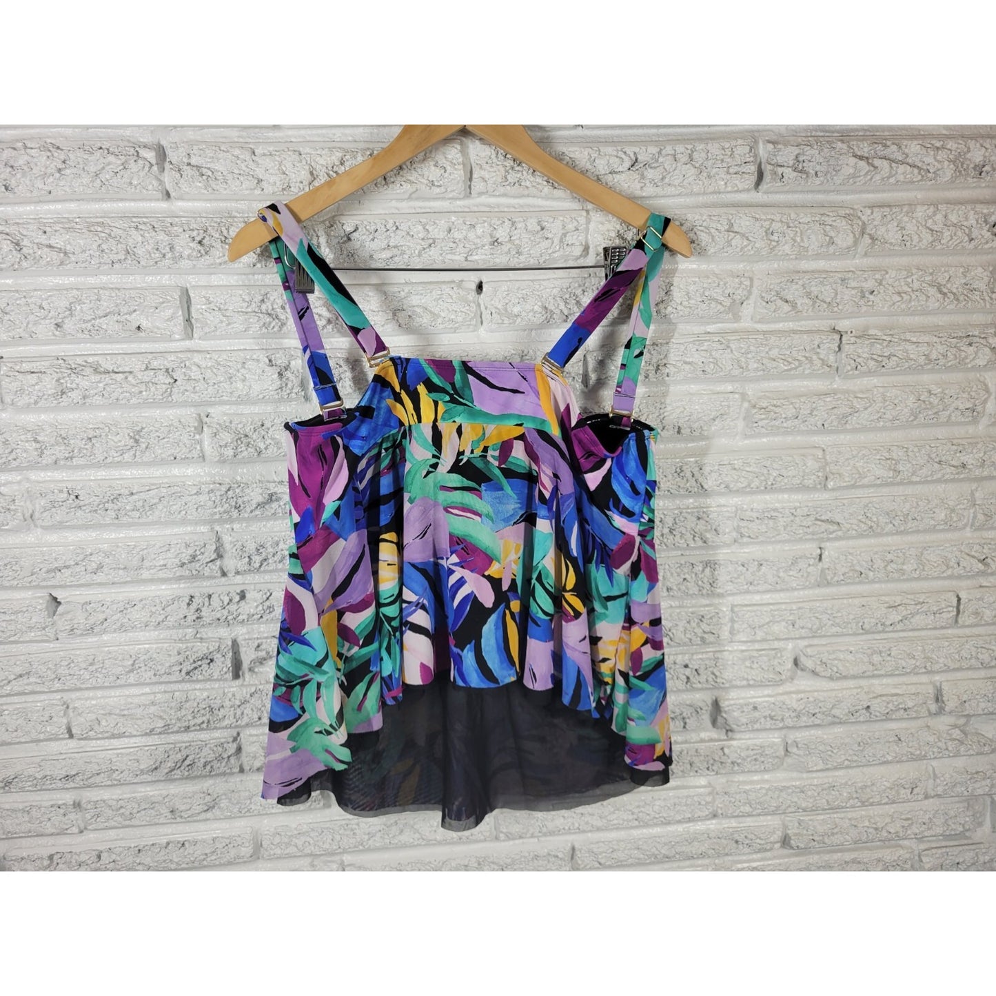 Time Tru Womens Swim Top 1X Adjustable Strap Built in Bra Lined Blue Watercolor