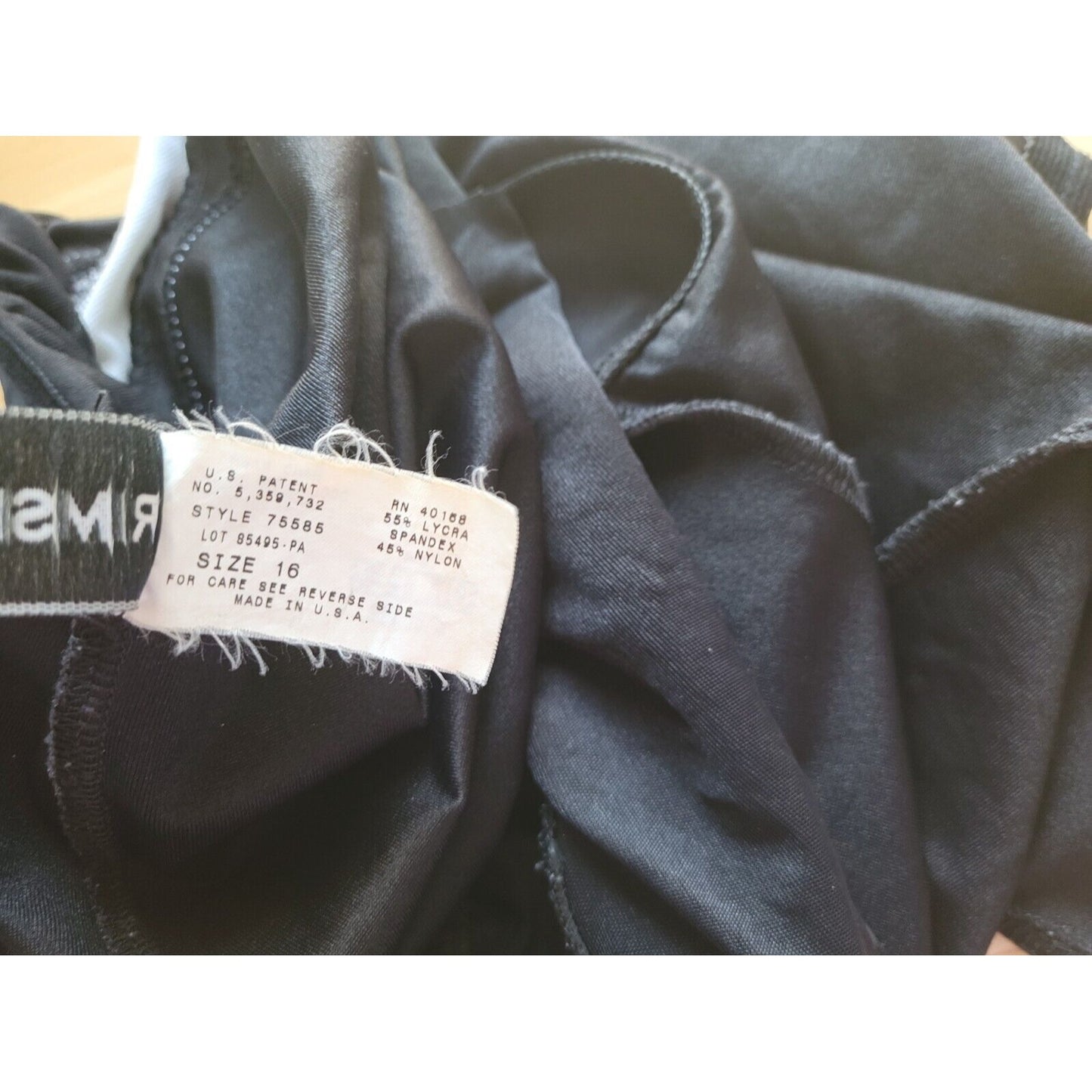 Trimshaper Womens Swimsuit 16 One Piece Black Stripe Open Back USA Built in Bra