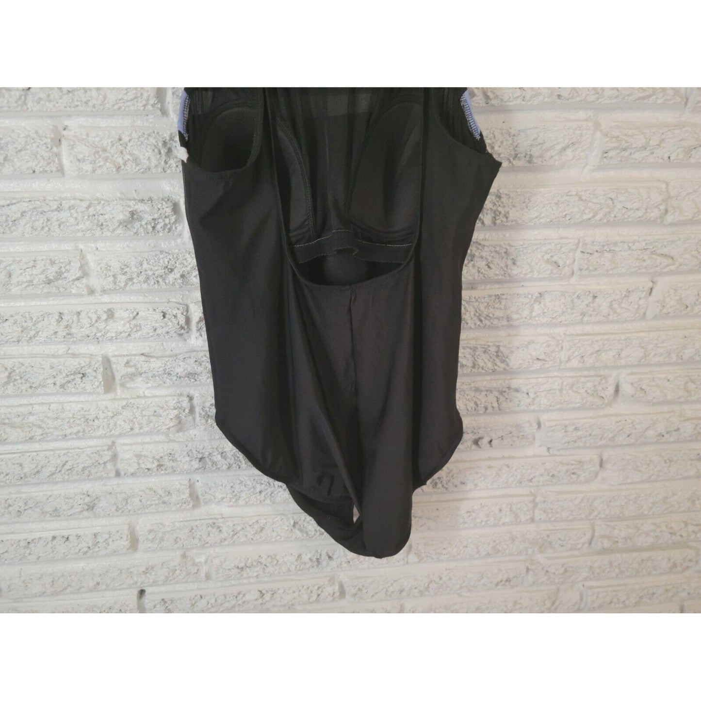 Trimshaper Womens Swimsuit 16 One Piece Black Stripe Open Back USA Built in Bra