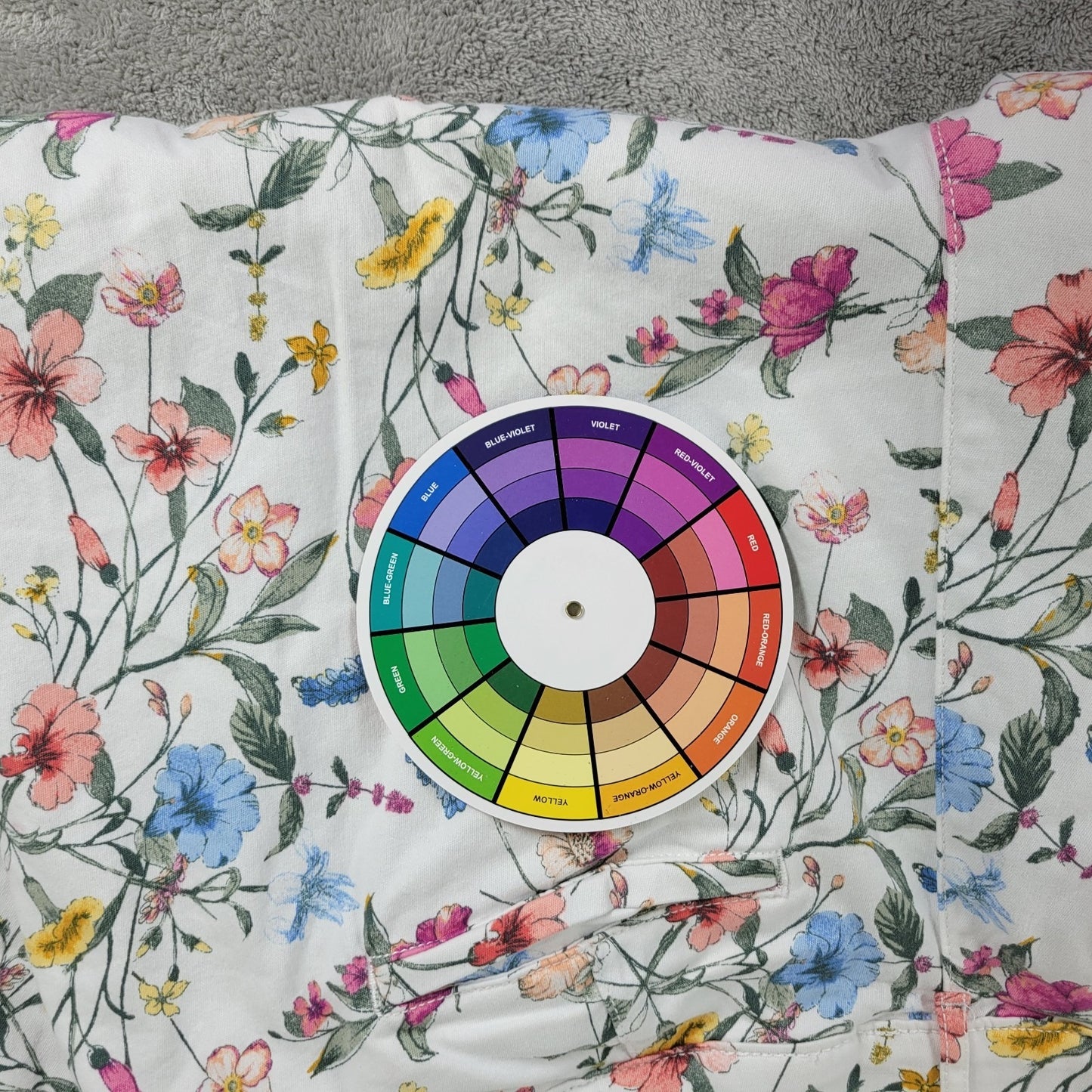 St Johns Bay Womens Pants 22W Plus Capri Pink Blue Floral Zip Fly Pockets Casual