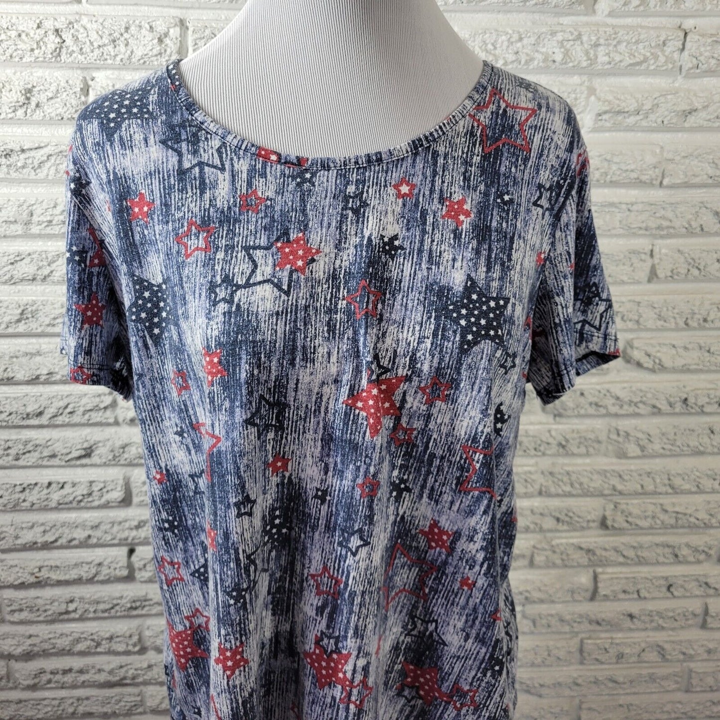 Fourth of July Christopher Banks Womens Top XL Tee Patriotic Stars Lightweight