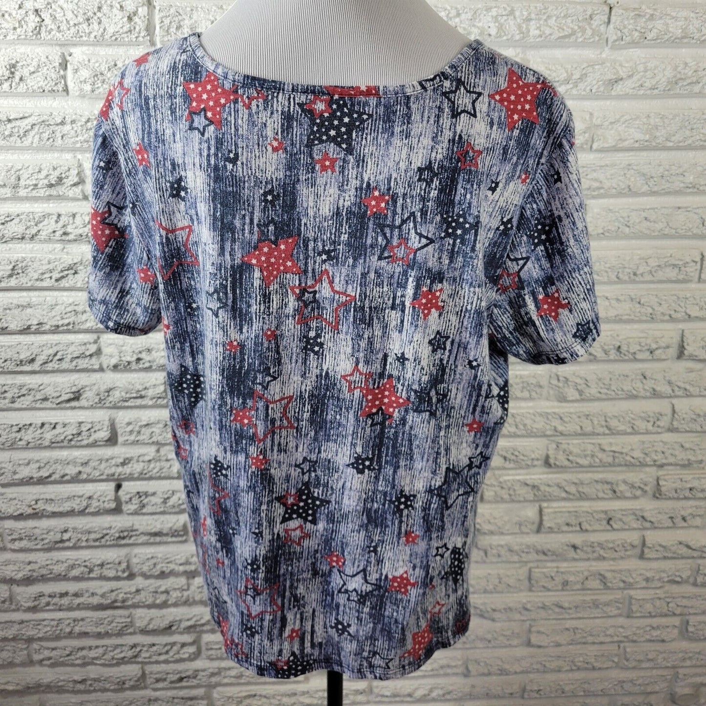 Fourth of July Christopher Banks Womens Top XL Tee Patriotic Stars Lightweight