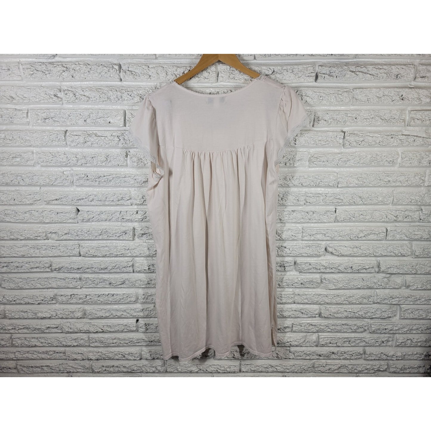 Miss Elaine Womens Robe 1X Plus White Embroider Cinched Lounge Lace Trim