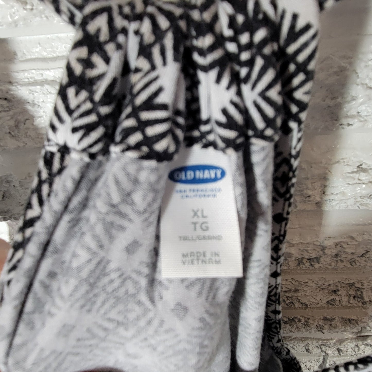 Old Navy Women Dress Extra Large XL Slip Black White Geometric Sleeveless Casual