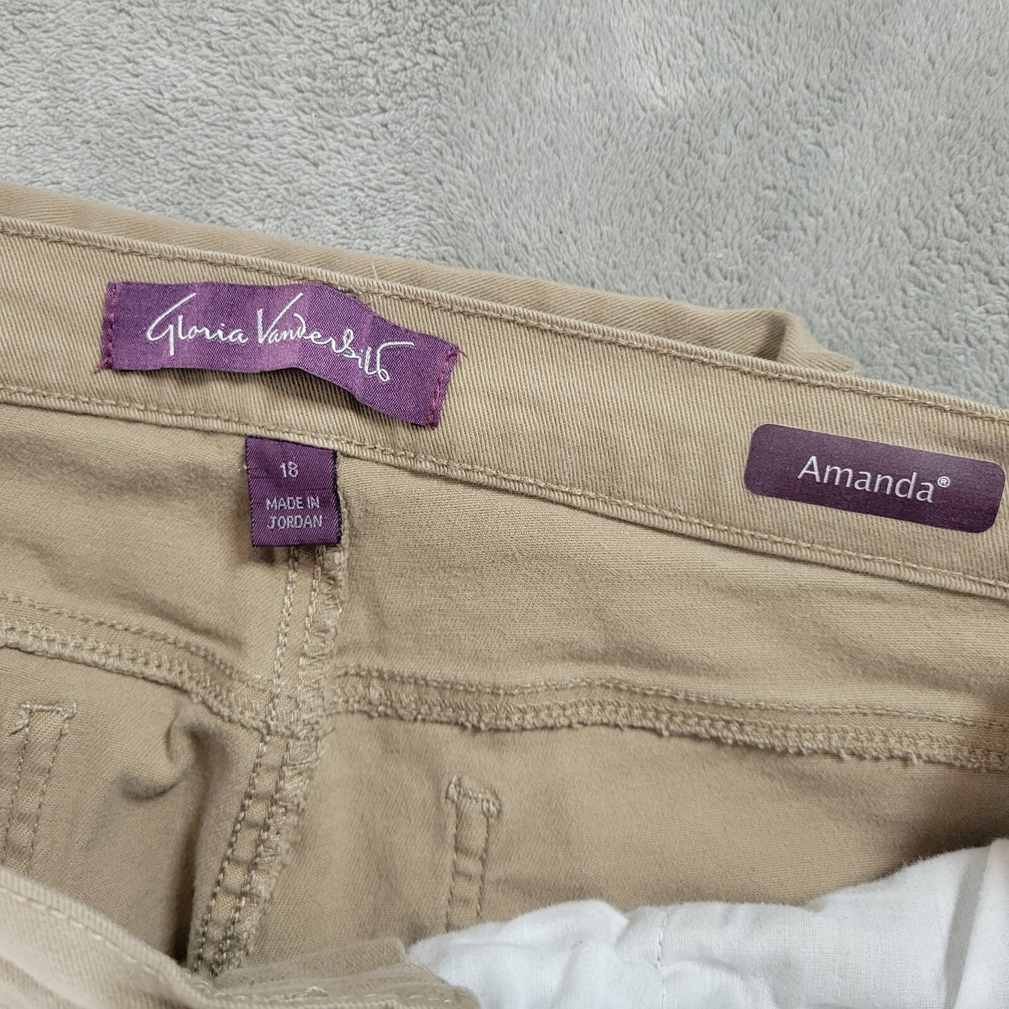 Gloria Vanderbilt Amanda Womens Jeans 18 Straight Leg Beige Denim Cotton Blend