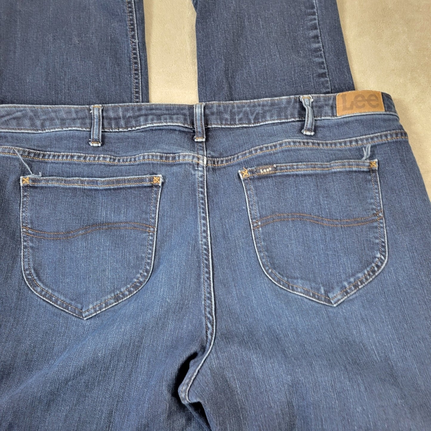 Lee Womens Jeans 22 Plus Straight Leg Dark Blue Denim Wash Zip Fly Stretch Comfy