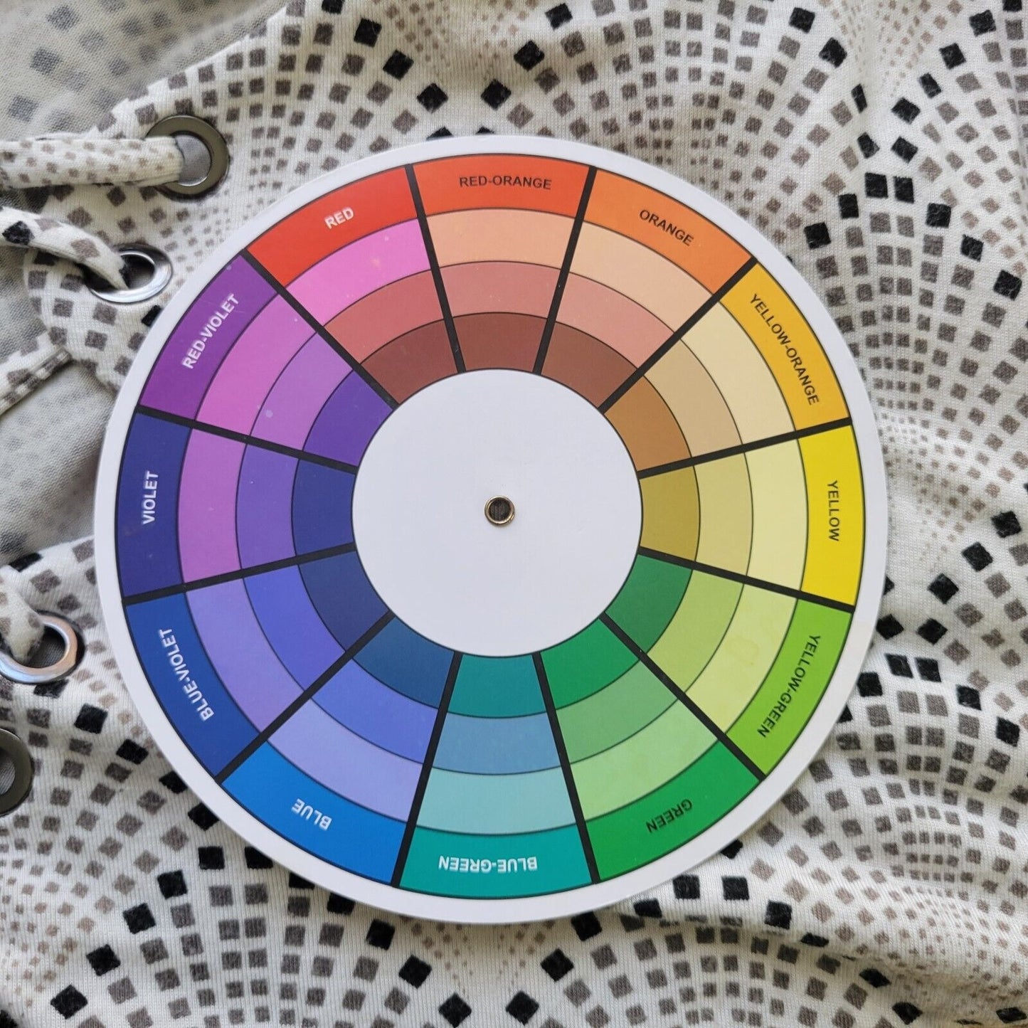 Cato Est 1946 Womens Top 26W 28W Plus Short Sleeve Lace Up Comfy Tan Geometric