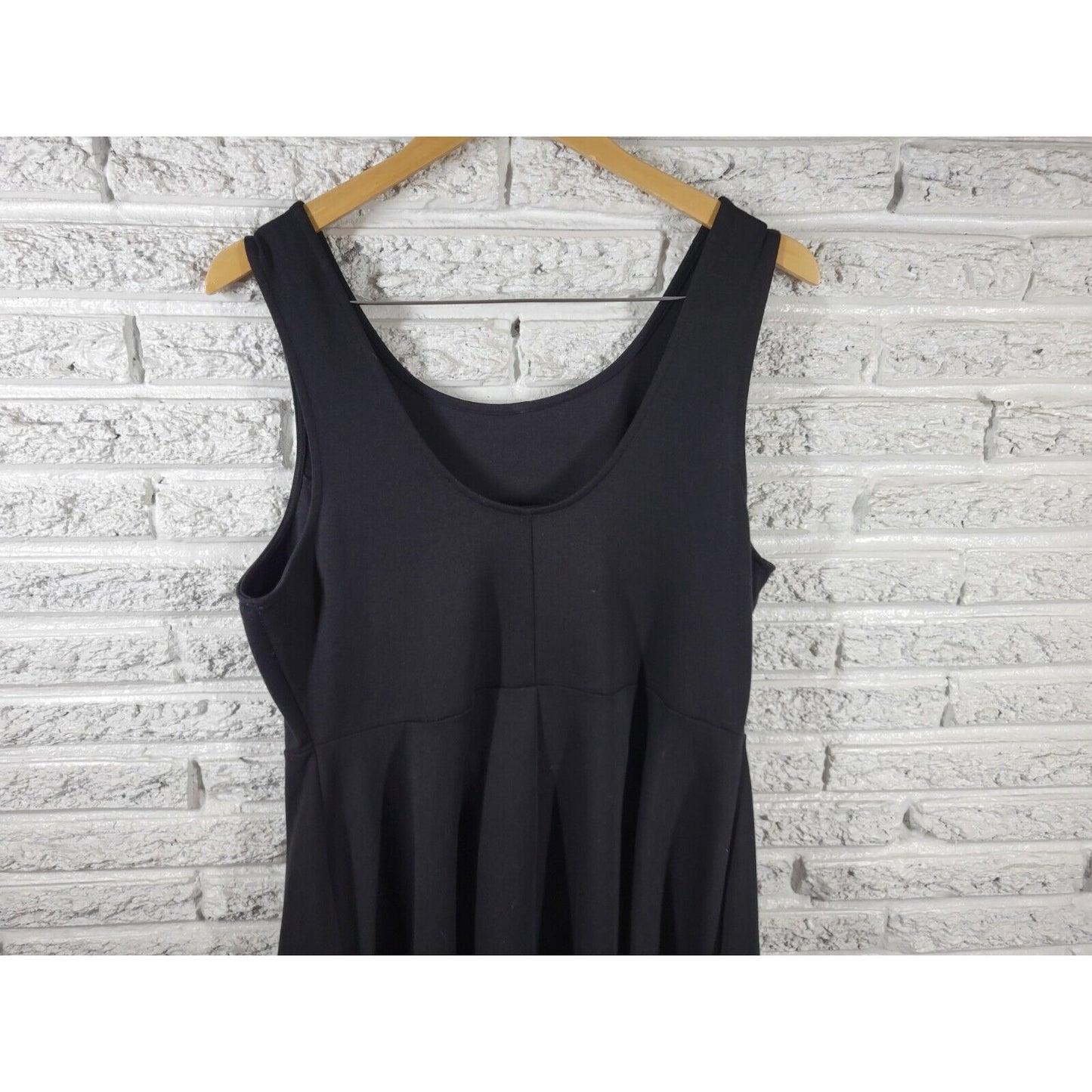 Forever 21 Womens Dress 2X Tank Mini Fit Flare Black Pullover Casual Poly Blend