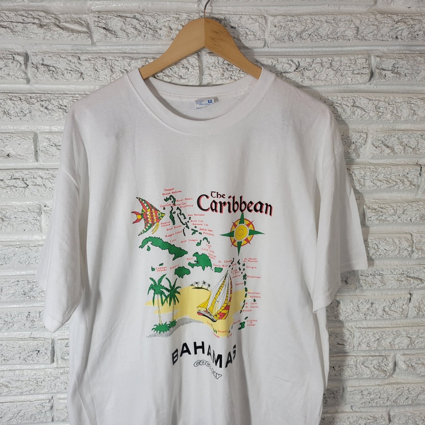 Womens Top Extra Large Tee XL Short Sleeve Caribbean Bahamas Vacation Souvenir