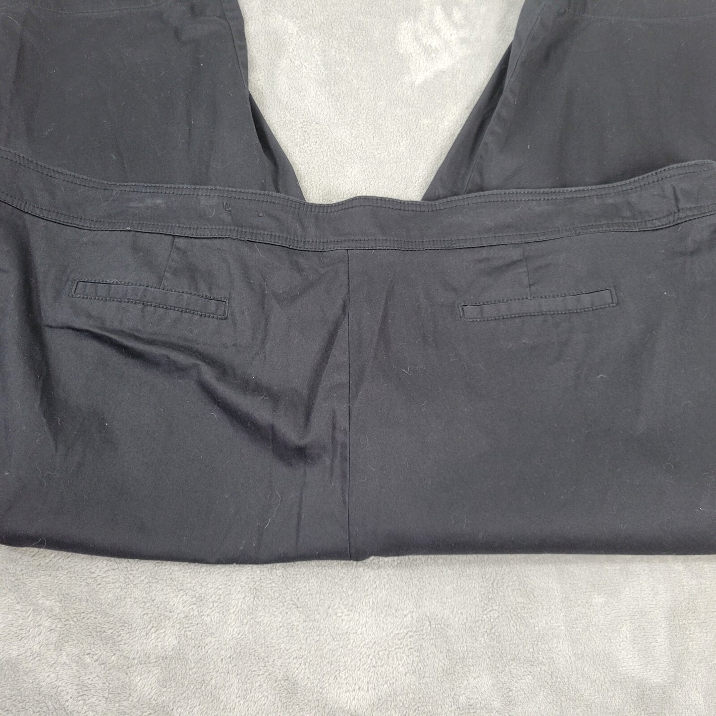 Avenue Womens Pants 28 Plus Capri Black Elastic Waist Pockets Casual Comfy