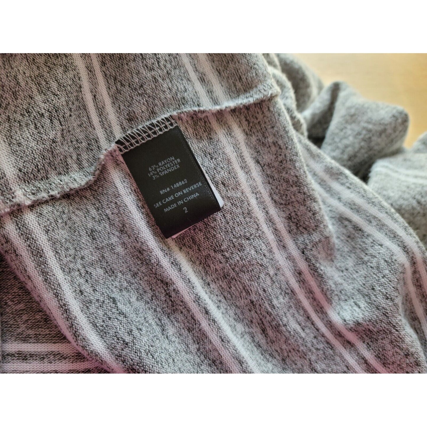 Torrid Women Sweater 2 2X Plus Pullover Scoop Neck Gray Lightweight Deco Buttons