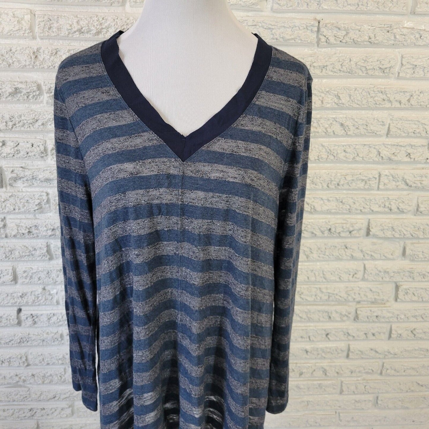 Lane Bryant Womens Top 18 20 Long Sleeve Blue Gray Stripe Semi Sheer Lightweight