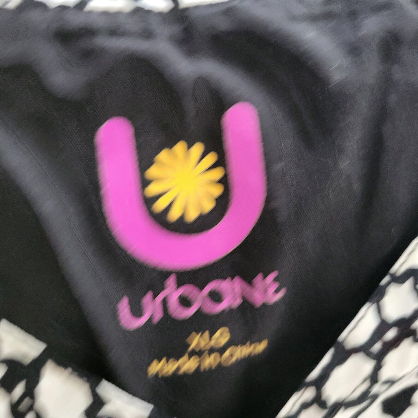 Urbane Unisex Scrub Top Extra Large XL Black White Watercolor Cotton Lightweight