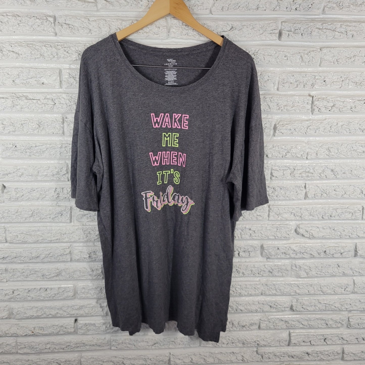 Secret Treasures Womens Pajama Top L XL Gown Wake Me When Its Friday Gray Lounge