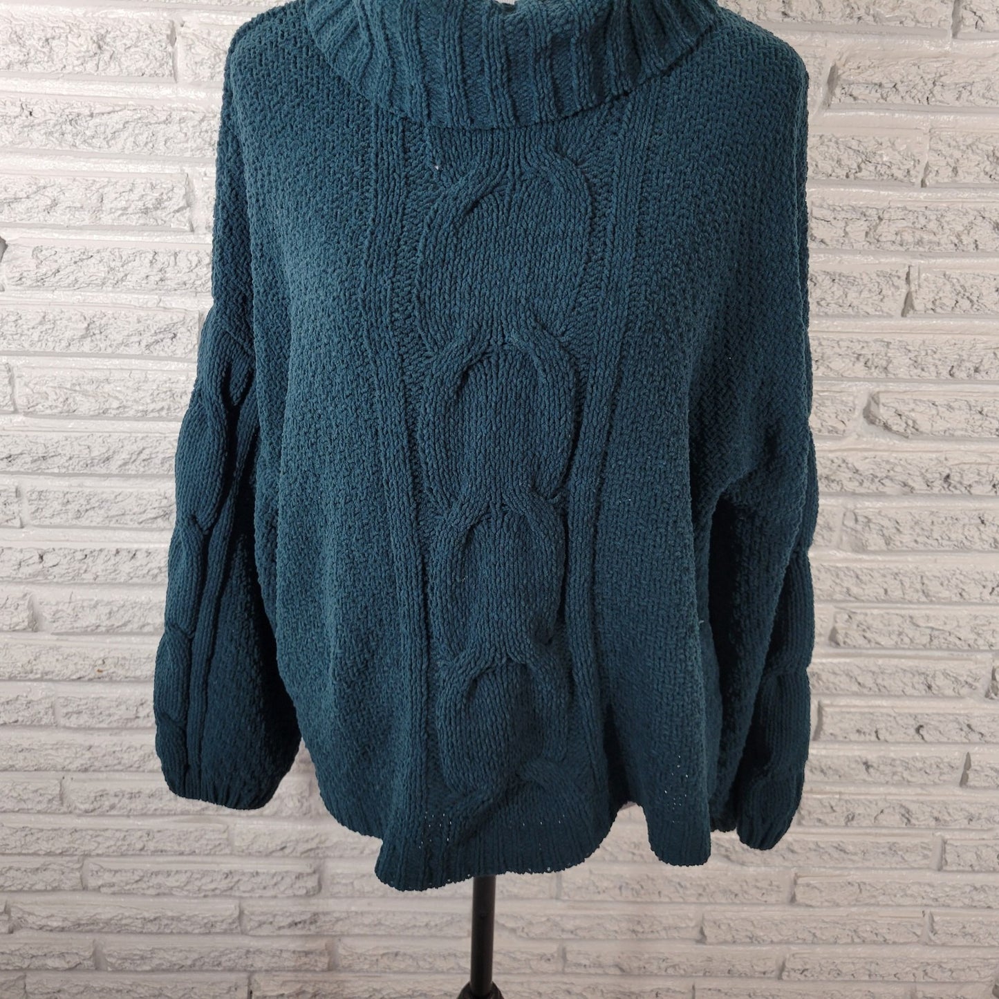Seven 7 Womens Sweater Extra Large Turtleneck Green Cable Knit Casual Polyester