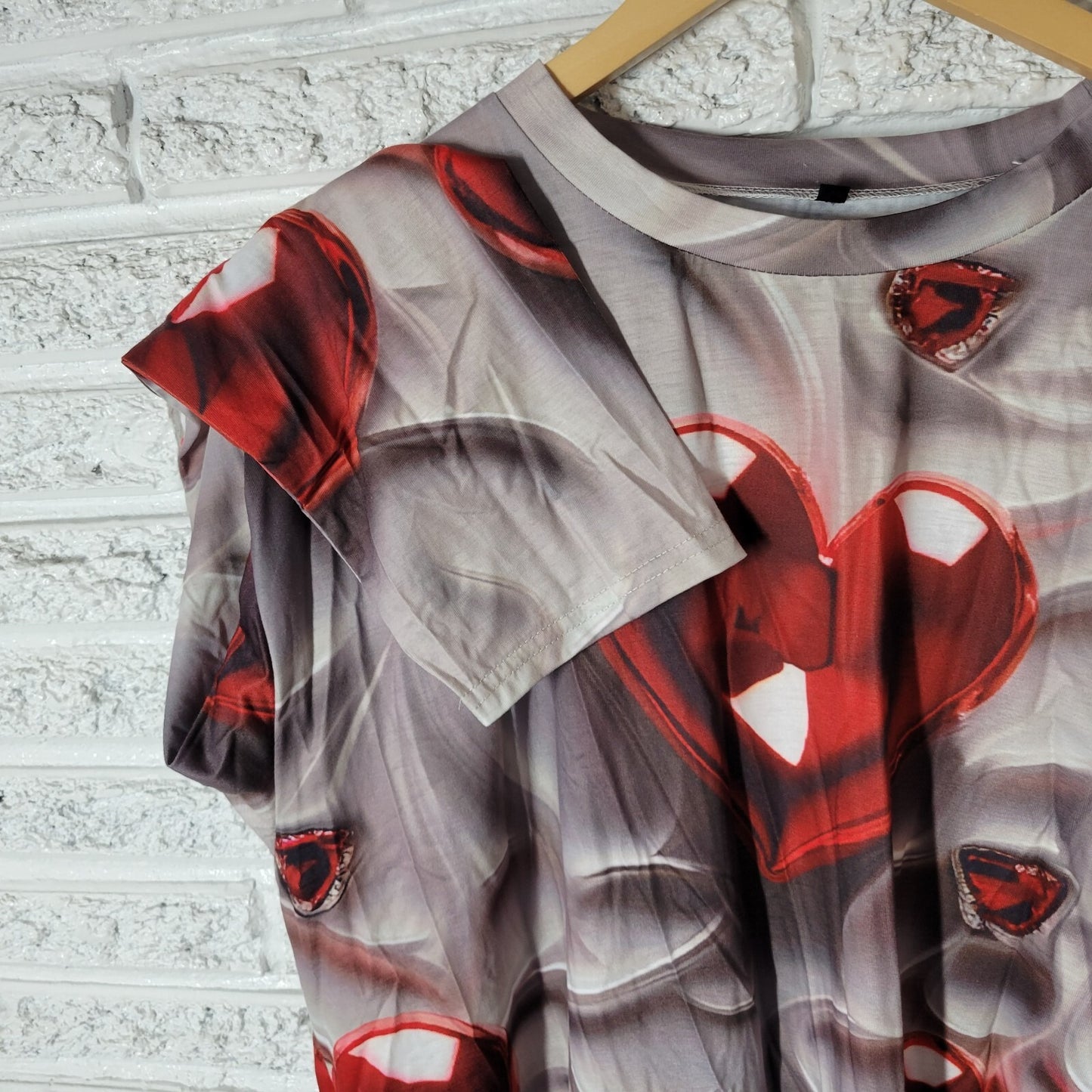 Valentines Day Womens Top 3XL Plus Tunic Lavender Red Hearts Casual Poly Blend