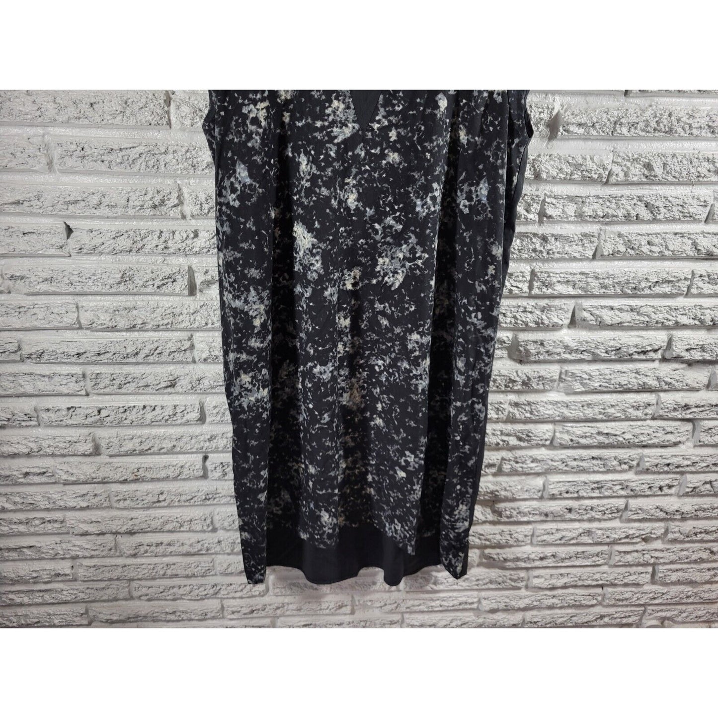 Liz Lange Maternity Womens Dress XL Shift Sleeveless Black Tie Dye Asymmetric