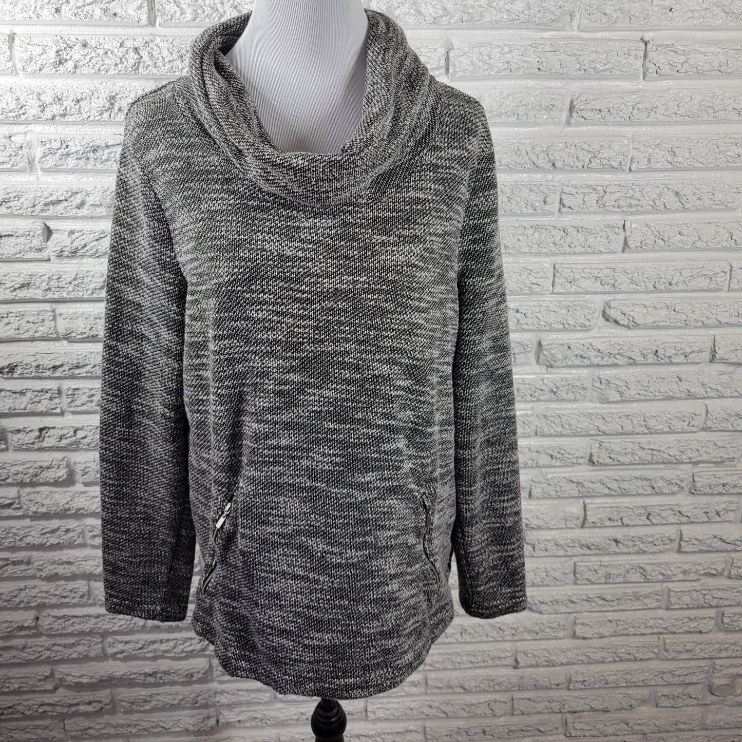 Croft Barrow Womens Sweater Extra Large Long Sleeve Turtleneck Gray Zip Pockets