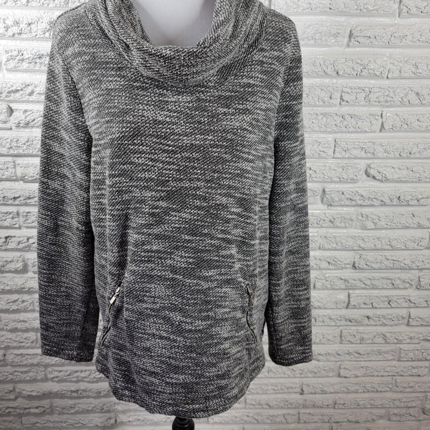 Croft Barrow Womens Sweater Extra Large Long Sleeve Turtleneck Gray Zip Pockets