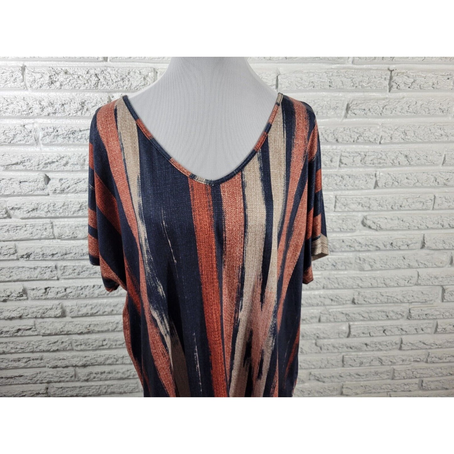 Emery Rose Women Top 1XL Plus Tee Cap Sleeve Earth Tones Brown Stripe Poly Blend