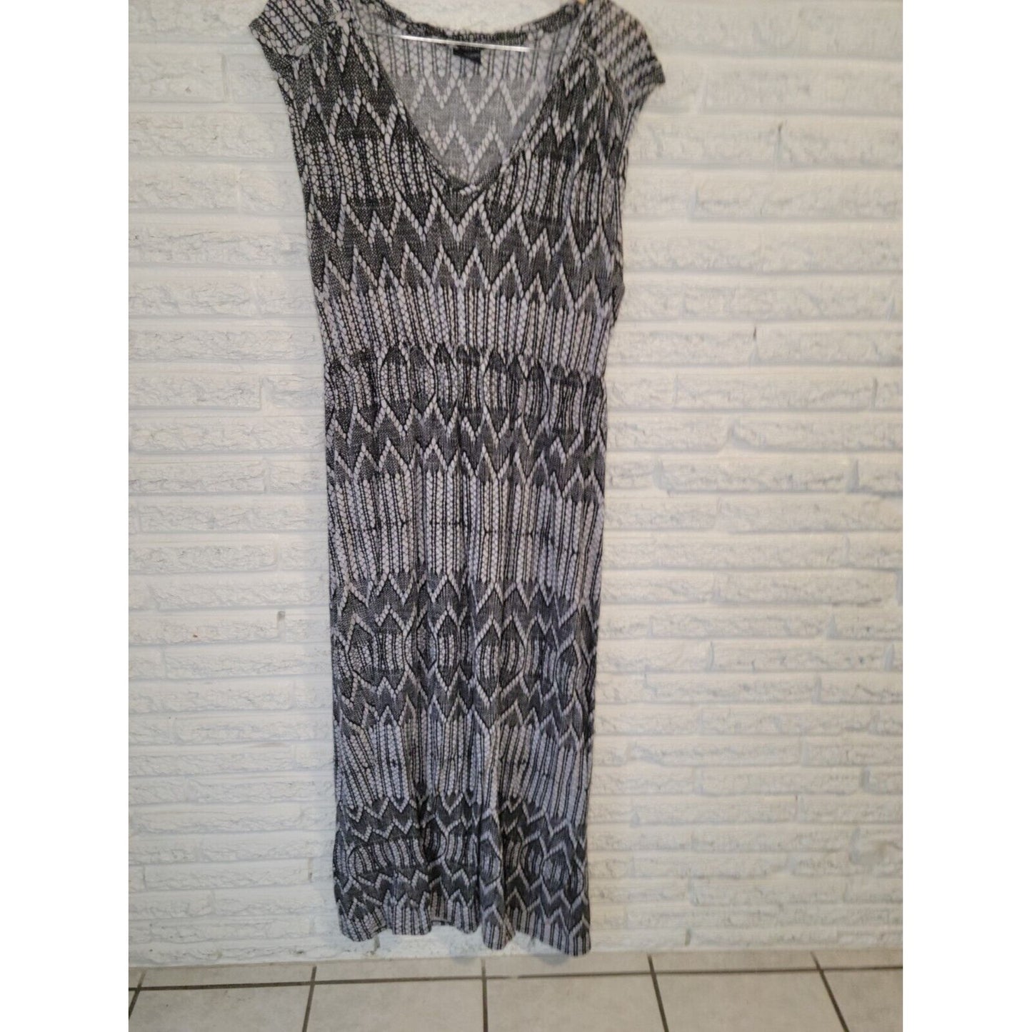 Faded Glory Womens Dress Extra Large XL Sheath Maxi Sleeveless Geometric Black