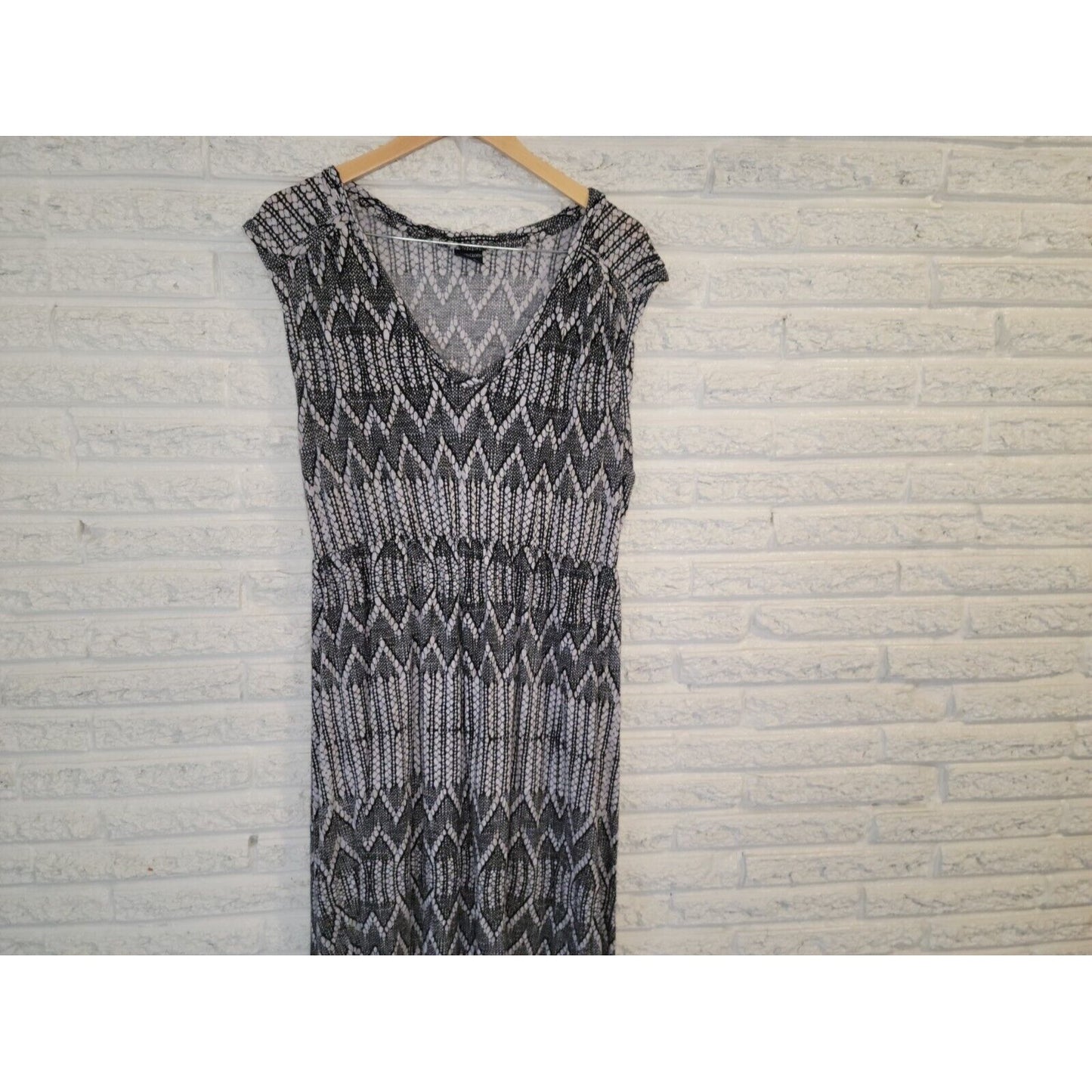 Faded Glory Womens Dress Extra Large XL Sheath Maxi Sleeveless Geometric Black