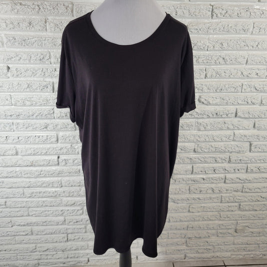 Tek Gear Womens Top 2X Plus Tee On the Go Short Sleeve Black Lightweight Casual