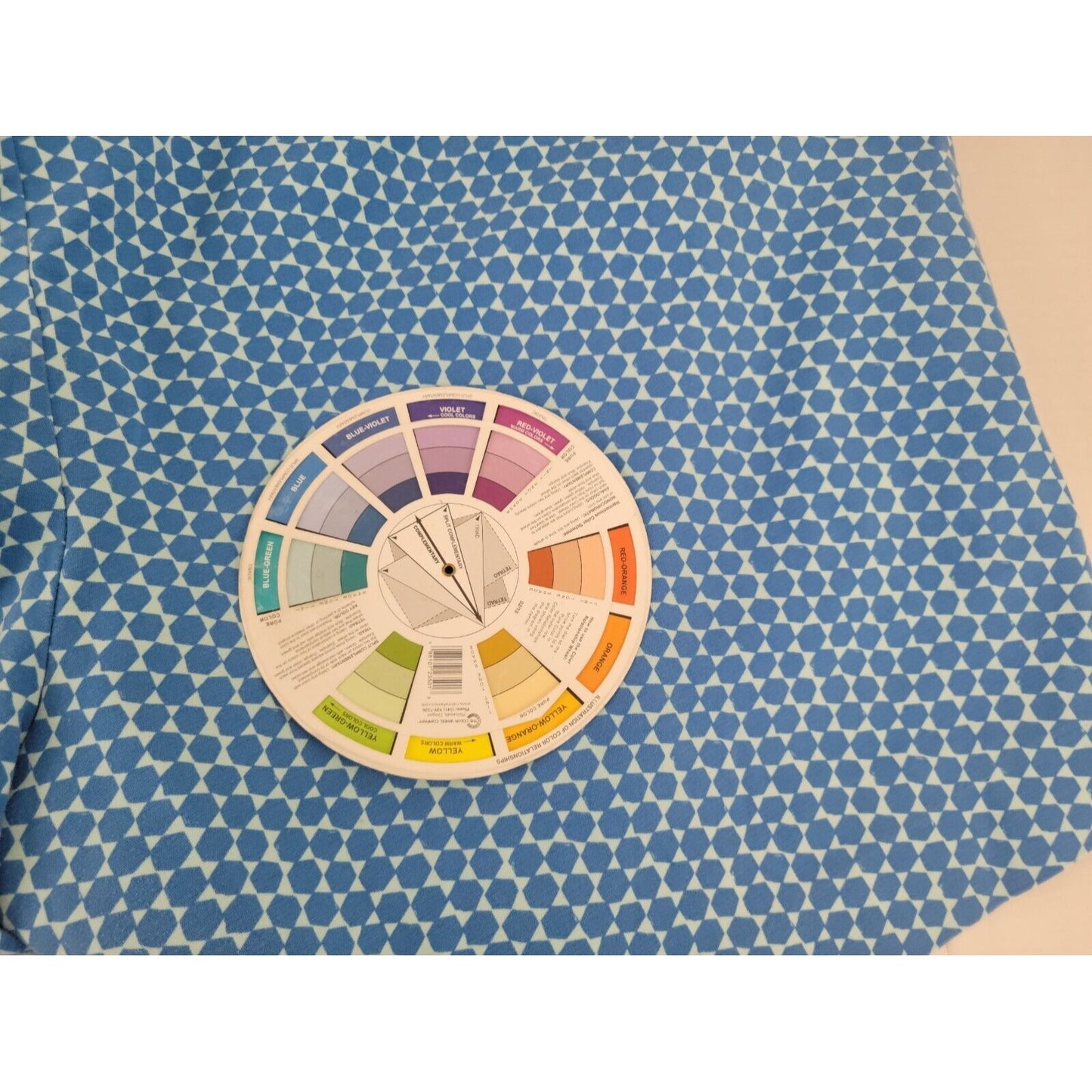 Lane Bryant Womens Shorts 28 Plus Blue Geometric Slash Pockets Cotton Blend