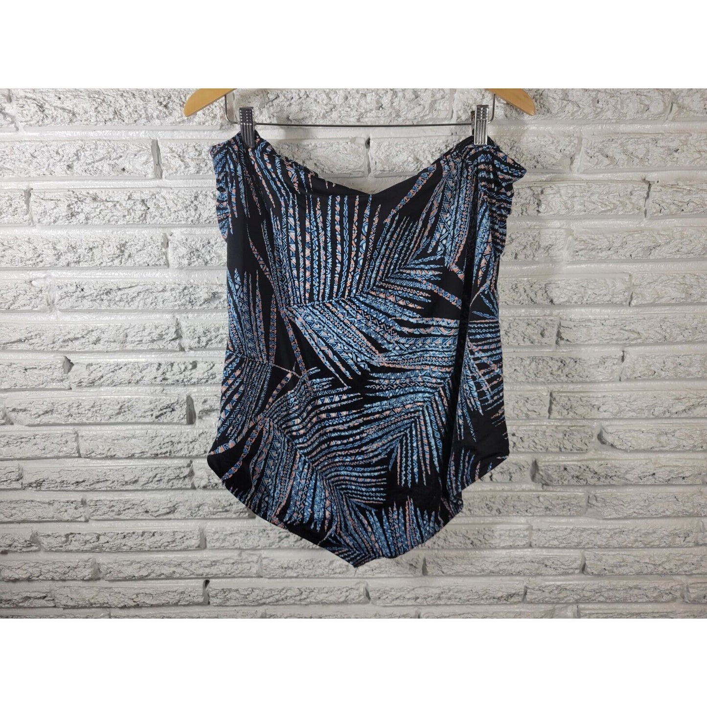 Miracle Brand Embrace Curves Womens Swimsuit 3X One Piece One Shoulder Bra Blue