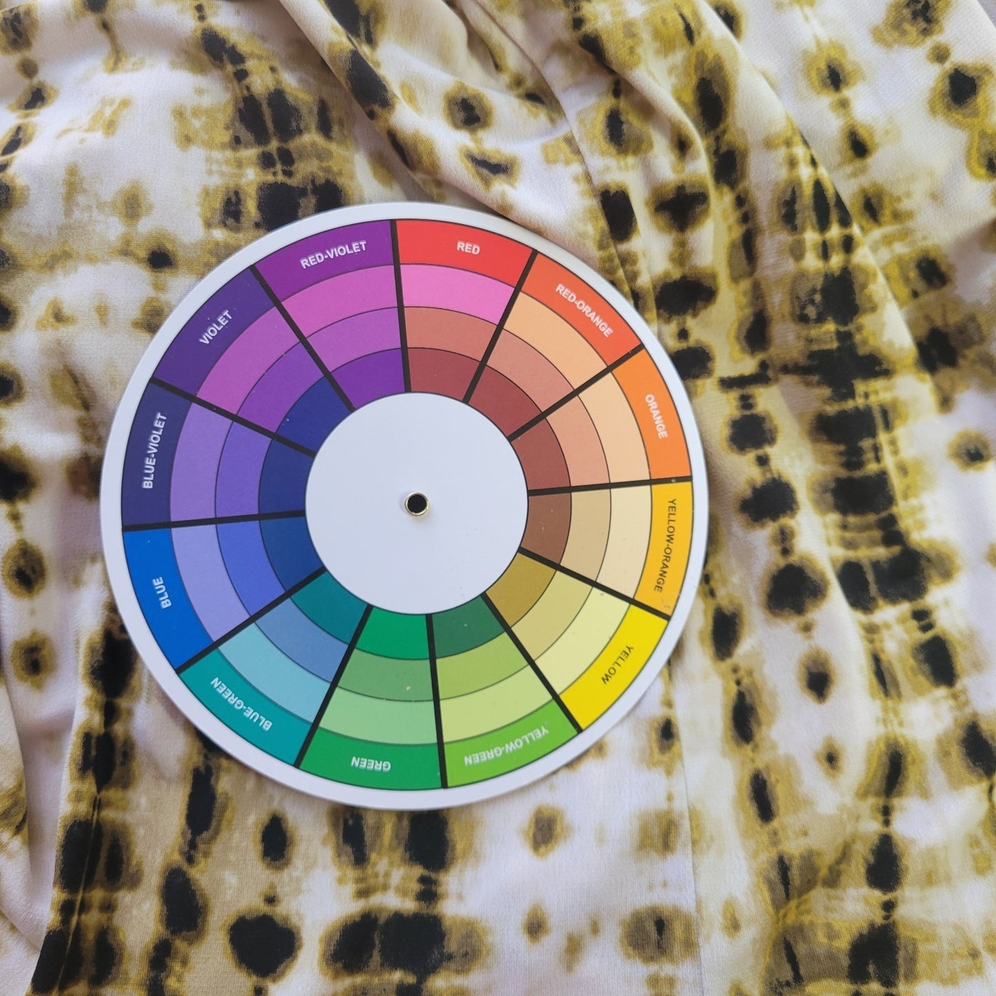 Cato Est 1946 Womens Top Extra Large XL Tan Black Watercolor Poly Blend Comfy