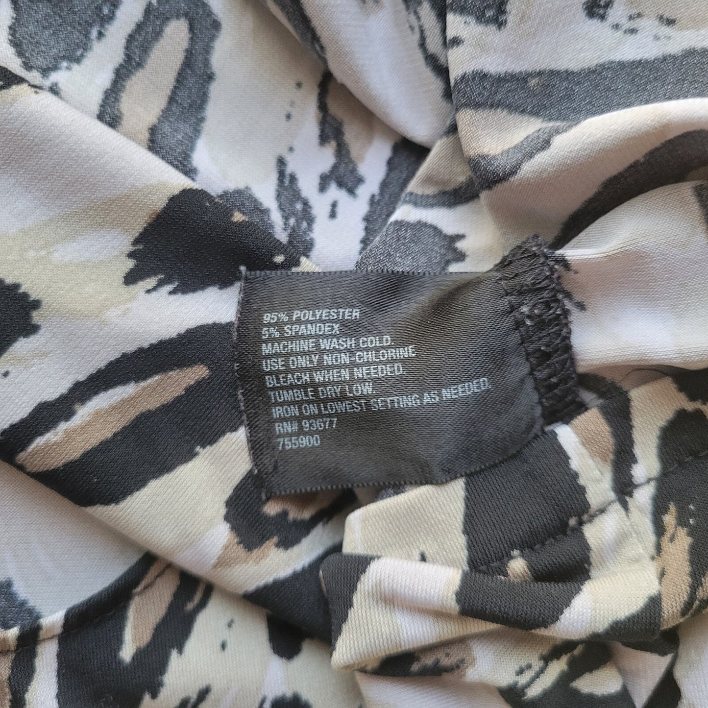 East 5th Womens Top 2X Plus Sleeveless Black Tan Animal Print Keyhole Poly Blend