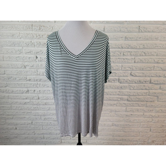 Sew in Love Womens Top 2XL Plus Tee Short Sleeve Stretchy Black Stripe VNeck