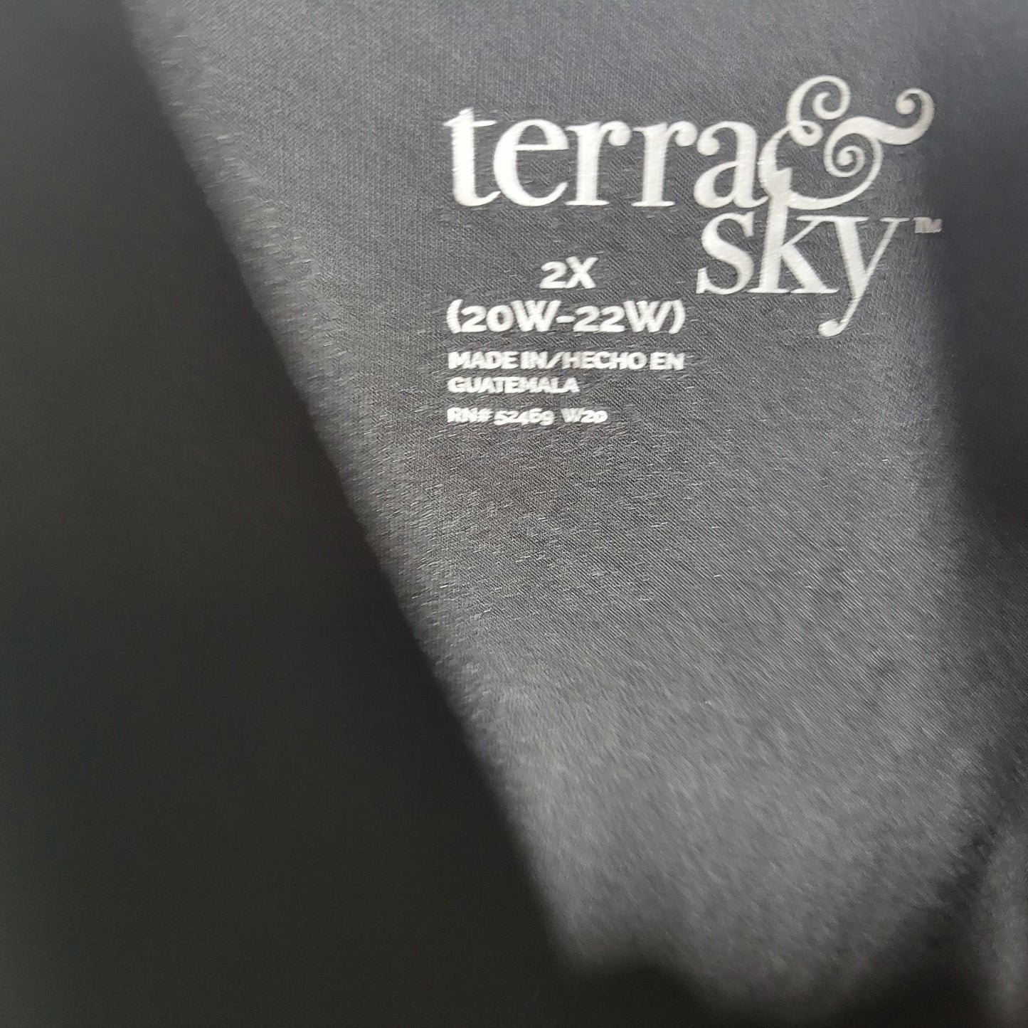 Terra Sky Womens Top 2X Camisole Black Adjustable Spaghetti Strap Lightweight