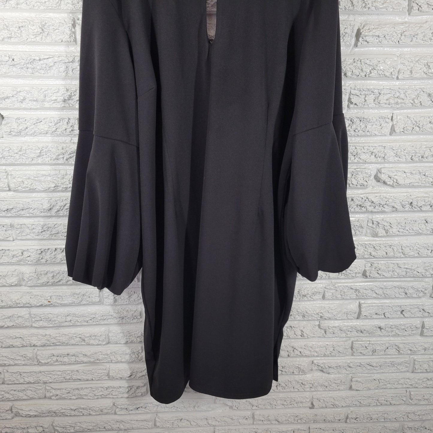 Ashley Stewart Womens Dress 30 Plus Gathered Sleeve Black Keyholes Poly Blend