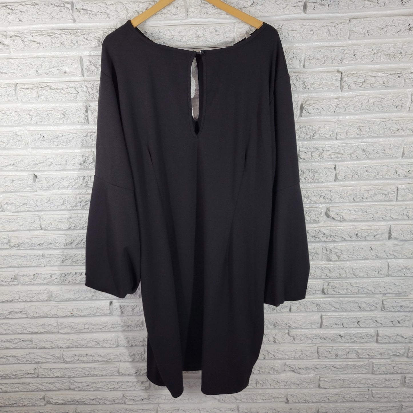 Ashley Stewart Womens Dress 30 Plus Gathered Sleeve Black Keyholes Poly Blend