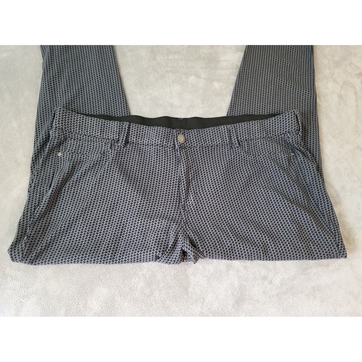 Ana Womens Pants 24W Plus Crop New Approach Gray Pinwheel Zip Fly Casual Pockets