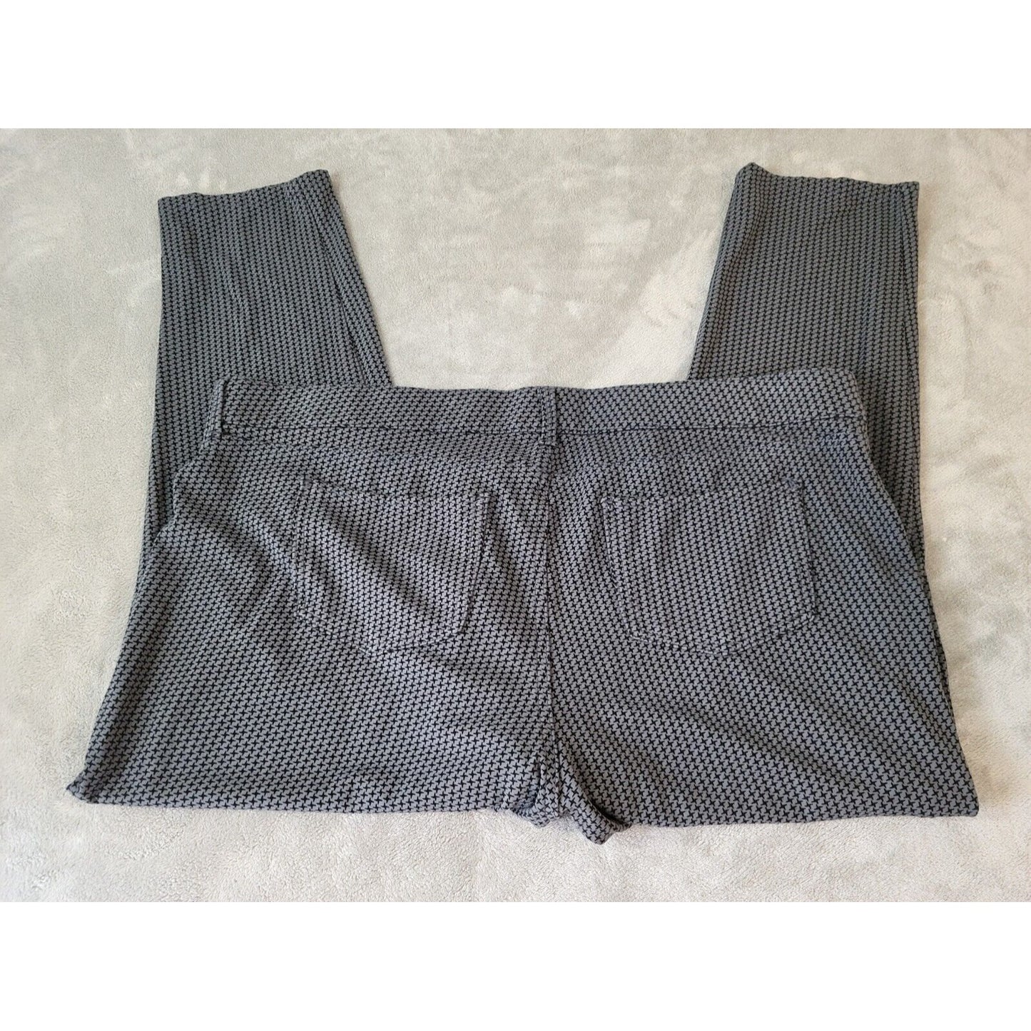 Ana Womens Pants 24W Plus Crop New Approach Gray Pinwheel Zip Fly Casual Pockets