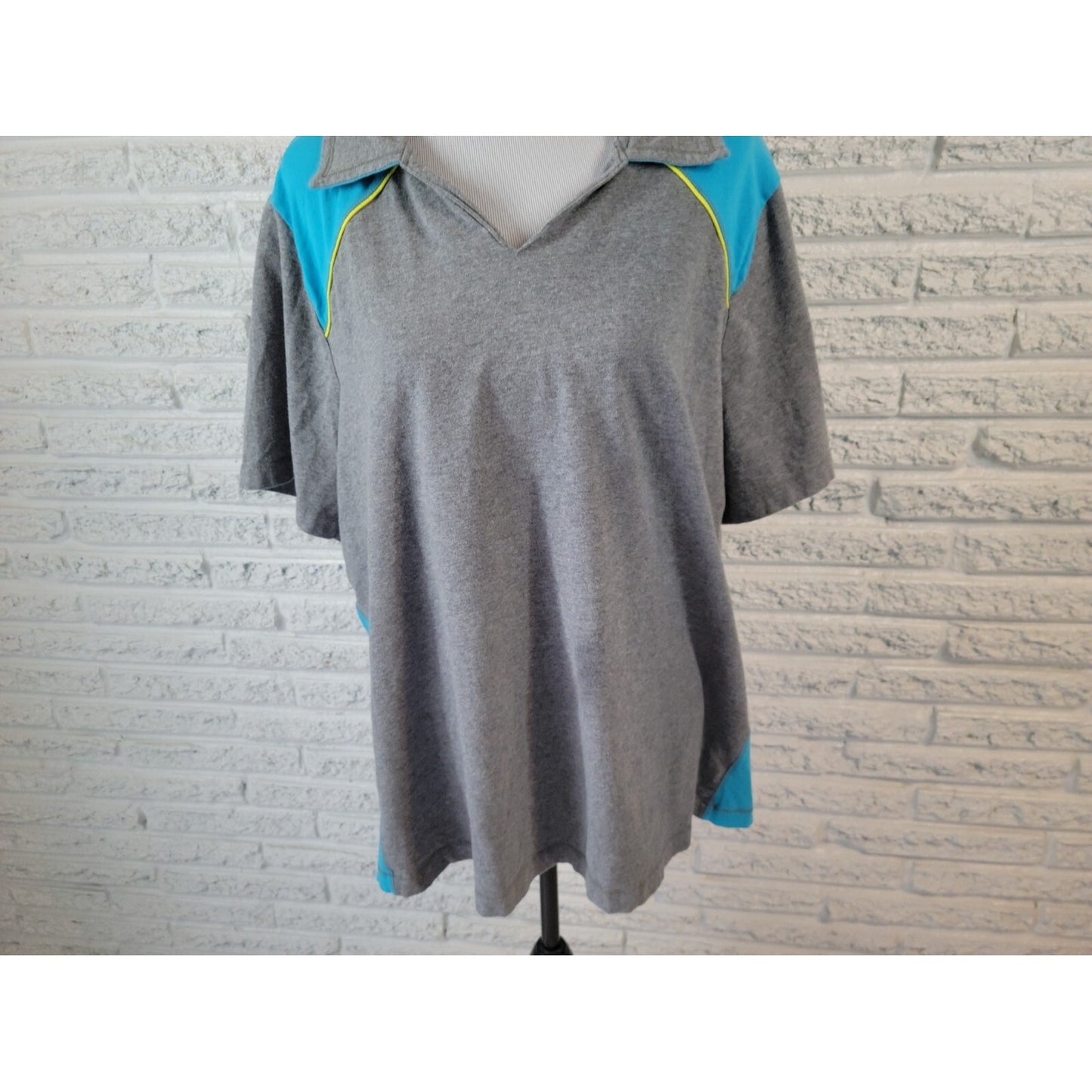 Catherines Womens Top 2X 22W 24W Plus Short Sleeve Gray Collar Pullover Casual