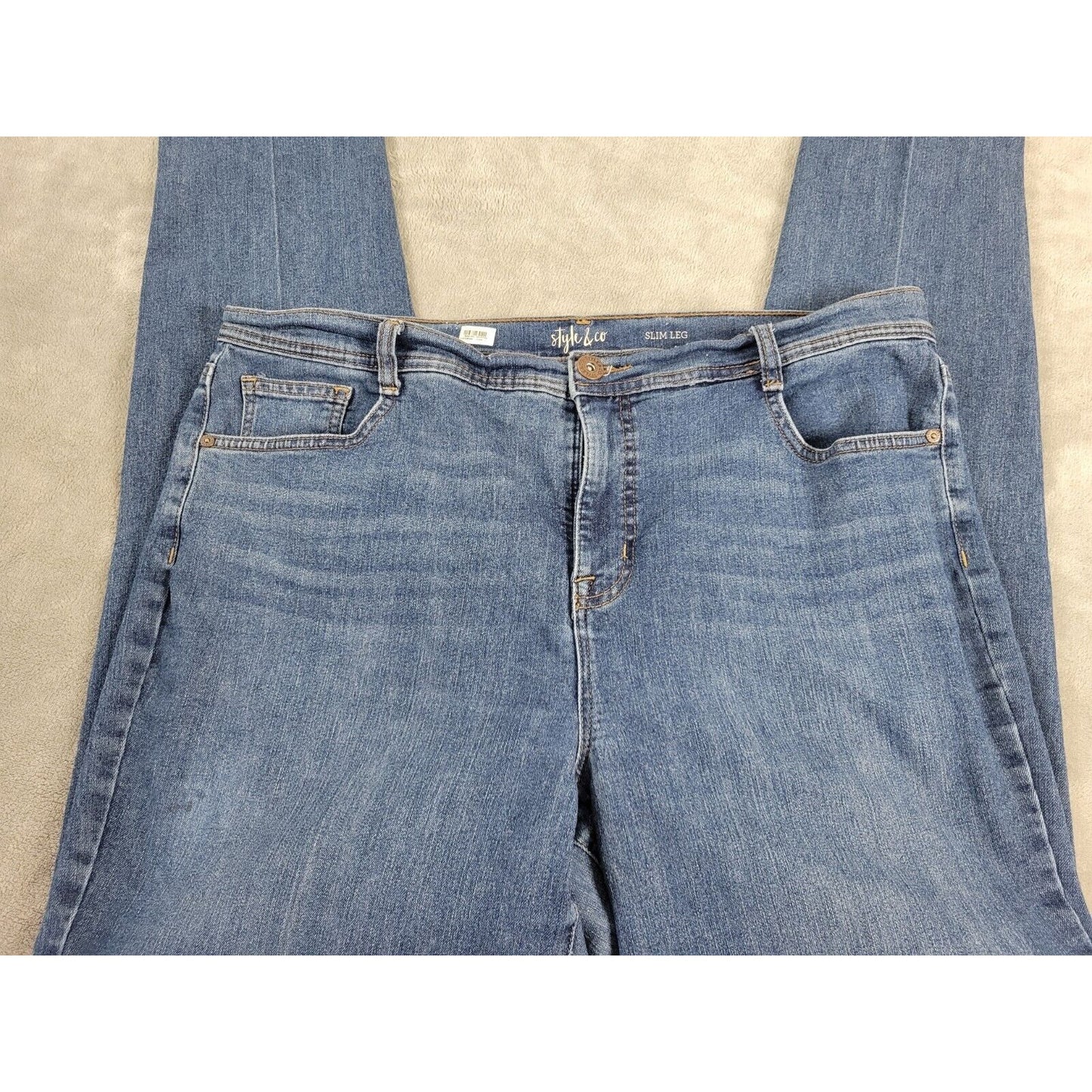 Style & Co Womens Jeans 18 Plus Long Slim Leg Tapered Zip Fly Medium Blue Denim