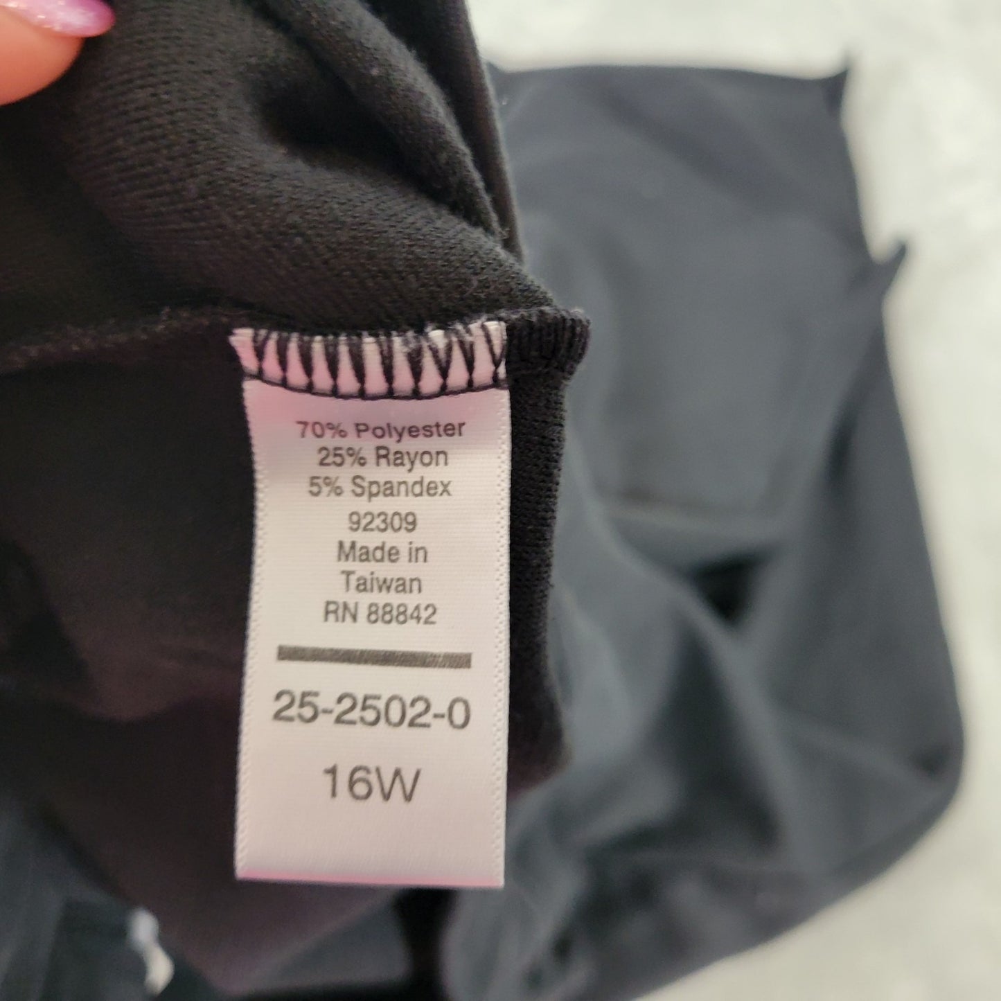 Woman Within Womens Pants 16W Plus Capri Pull On Black Poly Blend Casual Comfy