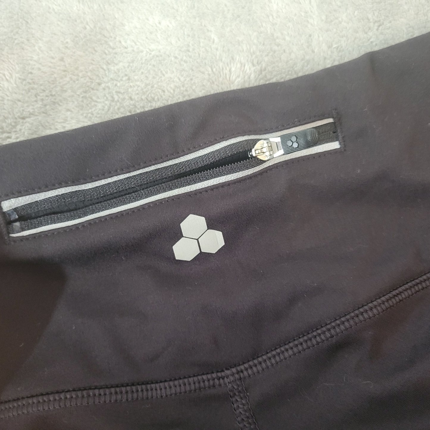 Tek Workout Gear Womens Shorts 1X Plus Pull On Lightweight Black Pockets Comfy