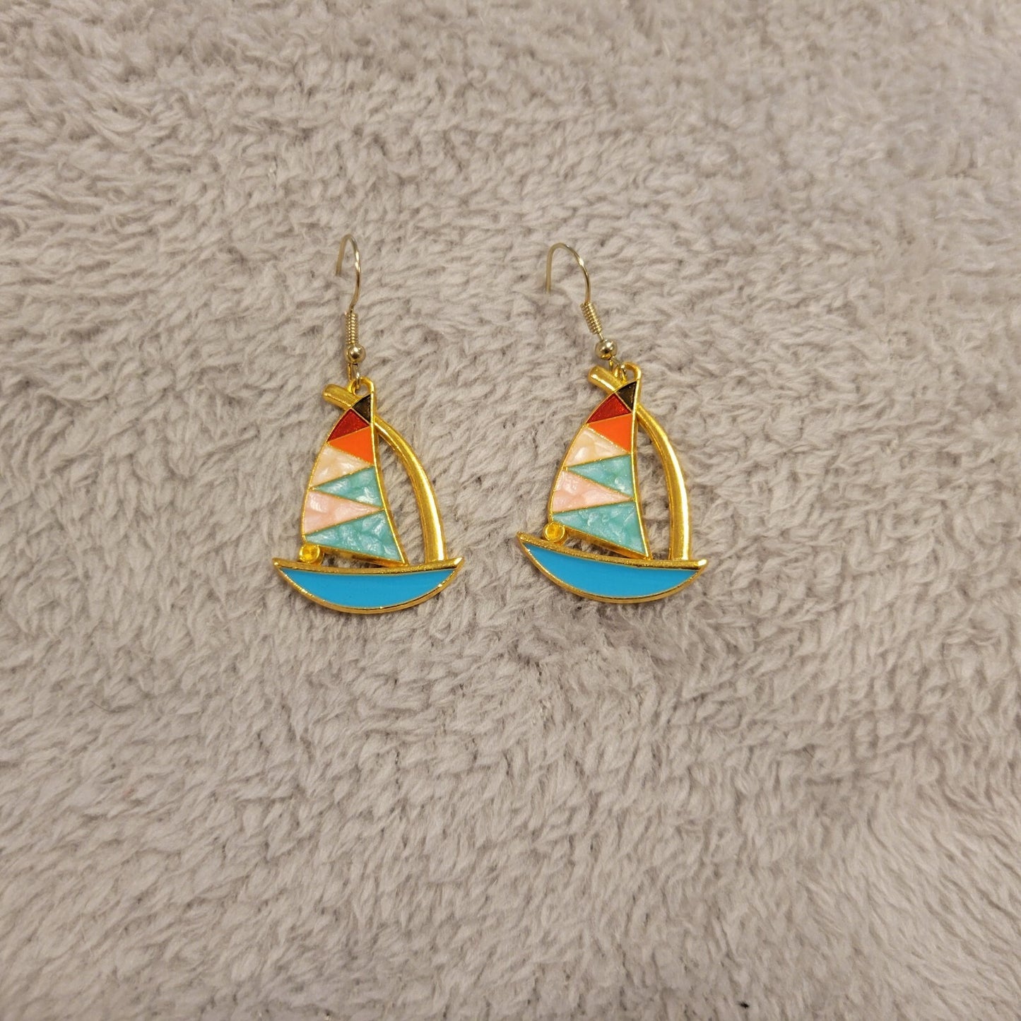 Sailboat Earrings One Pair Gold Tone Dangle Fish Hook Hanging Novelty