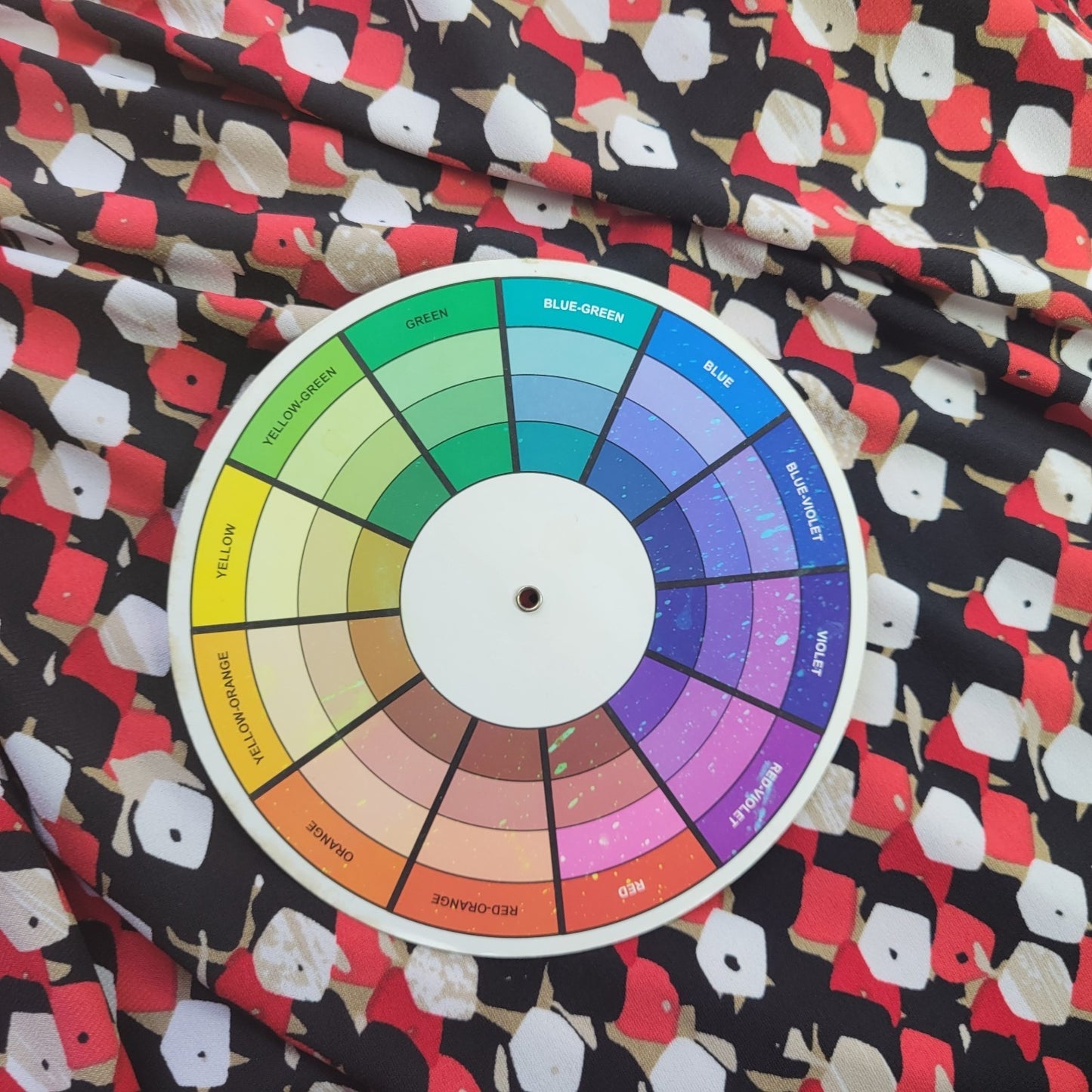 Soft by Avenue Womens Top 18 20 Tank Black Red Geometric Lightweight Poly Blend