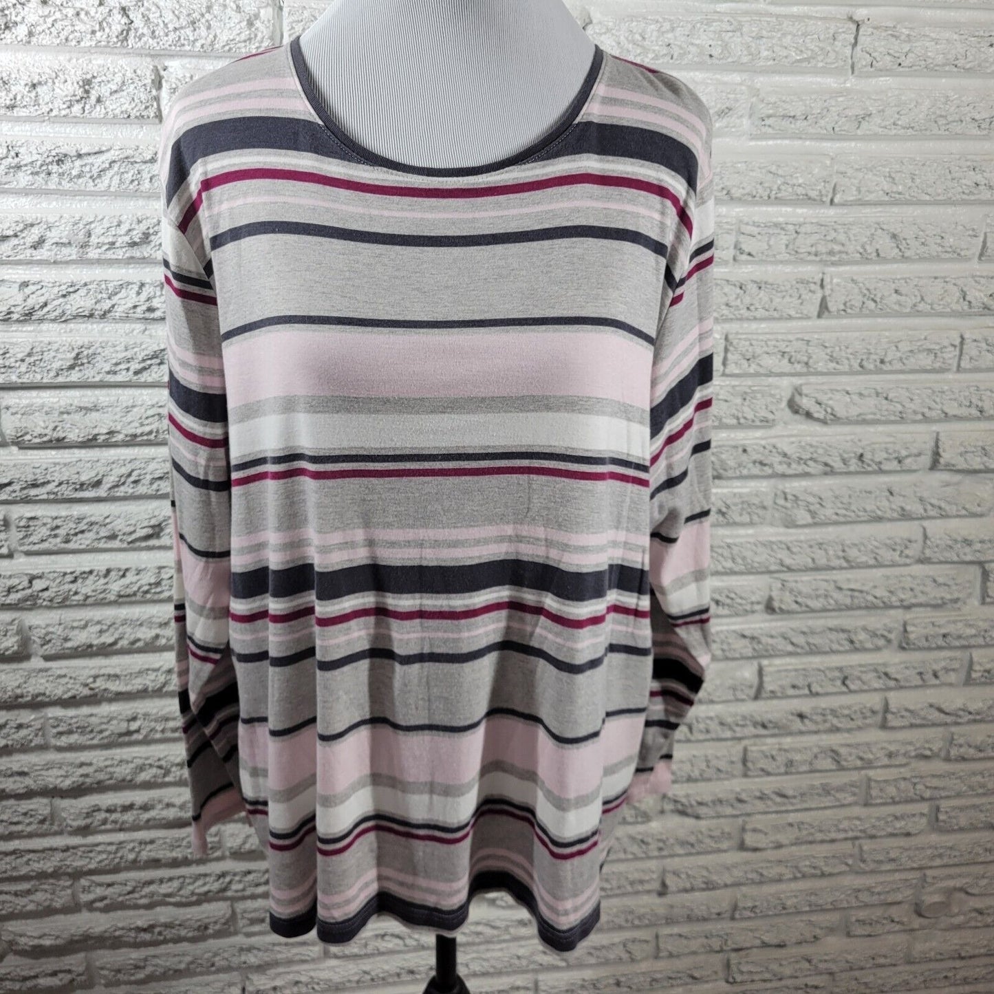 Croft Barrow Women Top 2X Tee Classic Long Sleeve Pink Stripe Lightweight Cotton