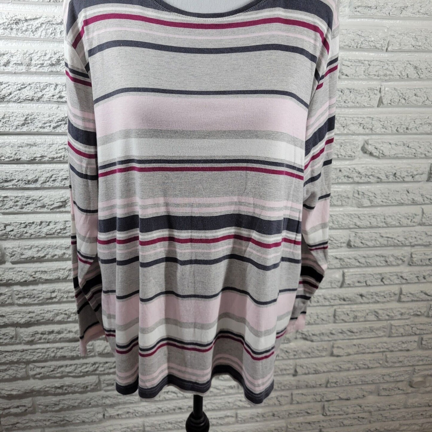 Croft Barrow Women Top 2X Tee Classic Long Sleeve Pink Stripe Lightweight Cotton